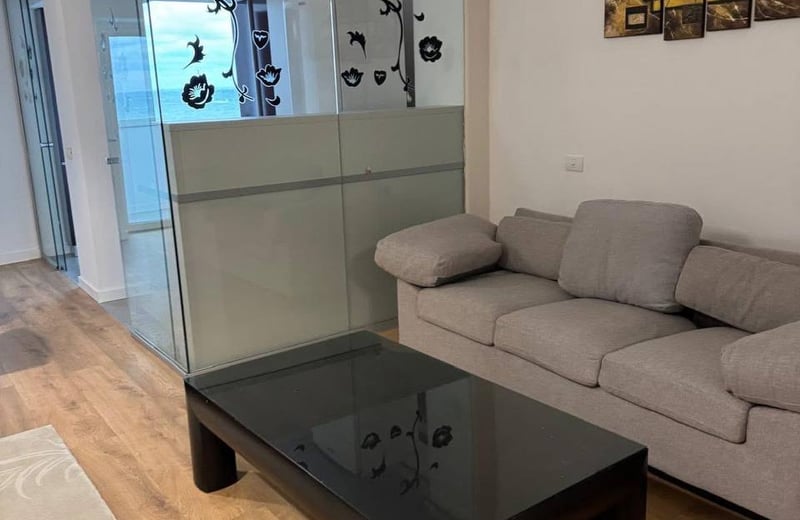 Аренда комфортной 3-комнатной квартиры 80 м² в районе Faleza Nord, Констанца, Румыния